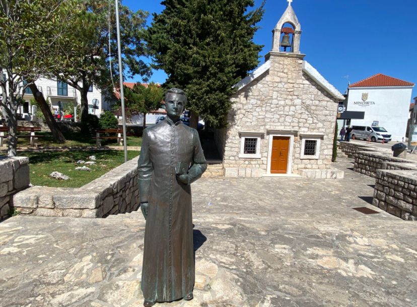Image 1